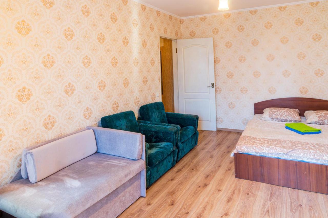 Квартира По Улице Федорова 1 Kyiv Exterior foto