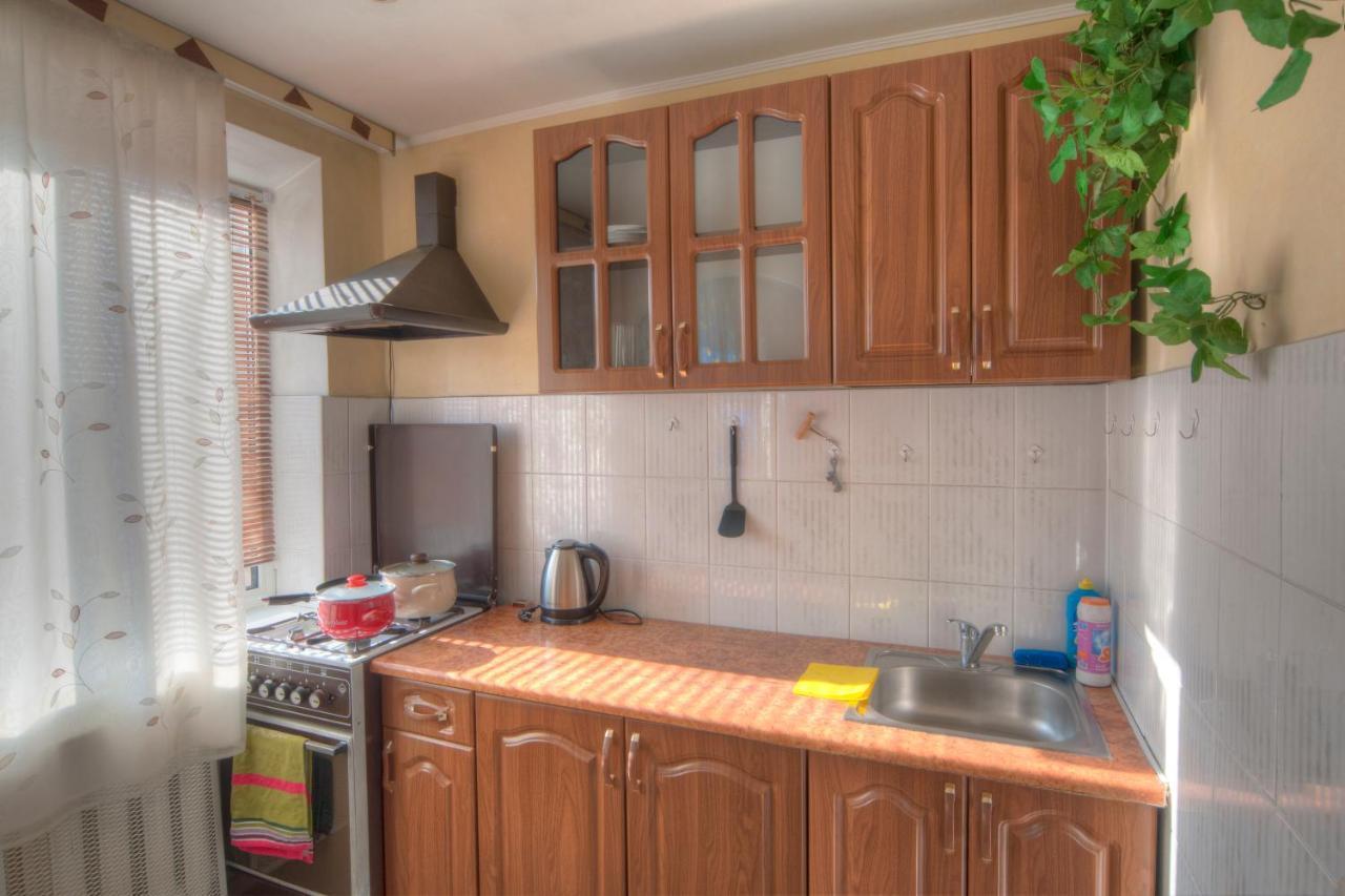 Квартира По Улице Федорова 1 Kyiv Exterior foto