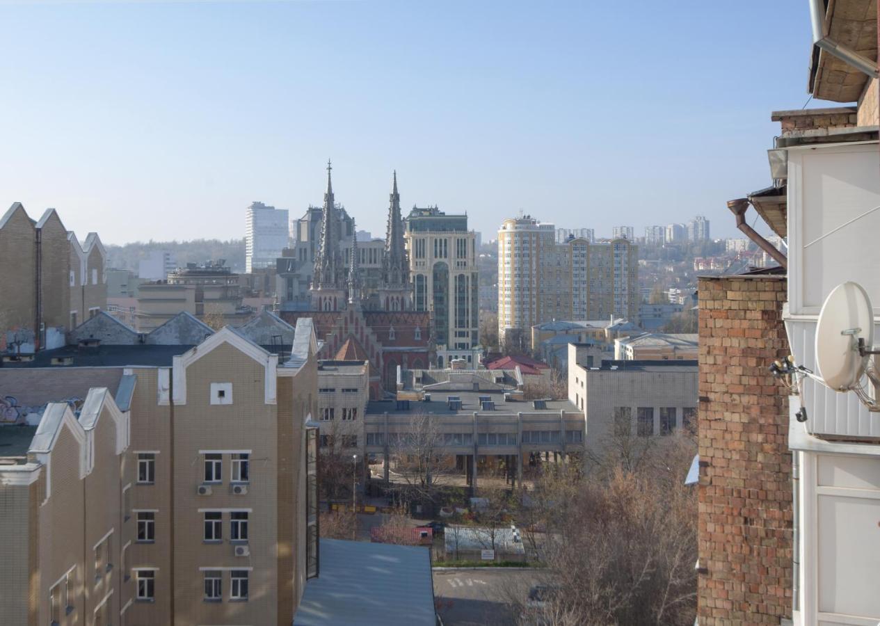 Квартира По Улице Федорова 1 Kyiv Exterior foto
