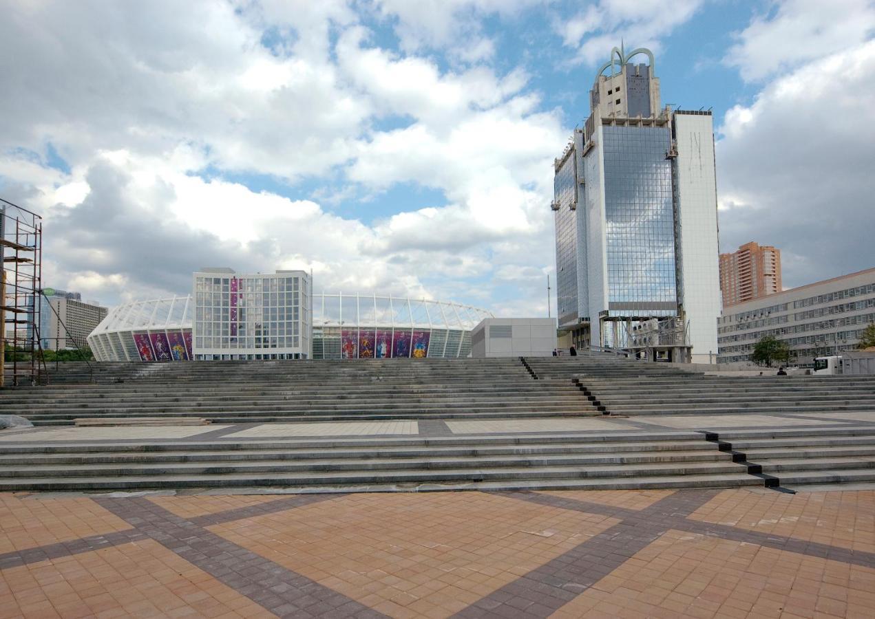 Квартира По Улице Федорова 1 Kyiv Exterior foto